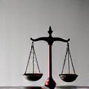 Waage in Balance als Symbol für Integrität und Transparenz